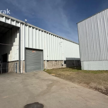 Depósito en alquiler de 1000 m2 con oficina en Parque Industrial EBAPI San Martin