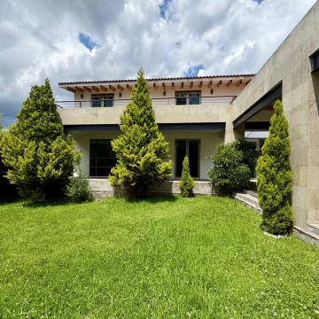 Casa en Venta - Club de Golf Los Encinos