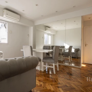 Venta 2 ambientes reciclado a nuevo en Recoleta