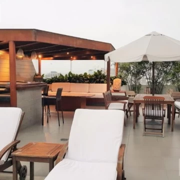 VENTA ESPECTACULAR PENTHOUSE EN SAN ISIDRO FRENTE AL GOLF (609-8-28)