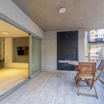 Departamento en Belgrano 4 ambientes con balcon terraza con parrilla y 2 patios