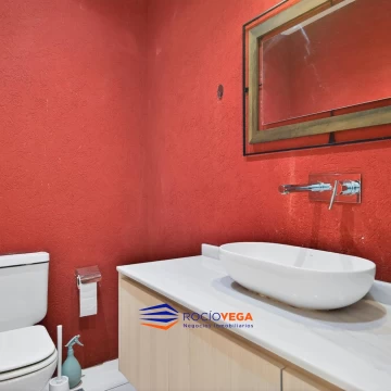 1783812260.jpg