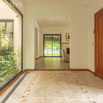 Lindisima casa en venta en Barrio Saint Matthews 