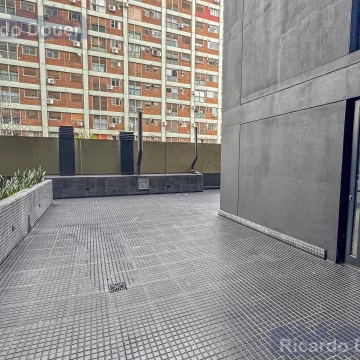 1783952595.jpg