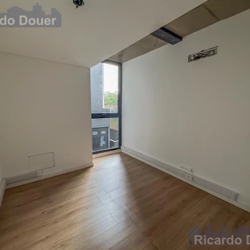 1783952598.jpg