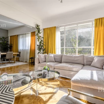 Departamento en venta en Recoleta,  4 ambientes muy luminoso.