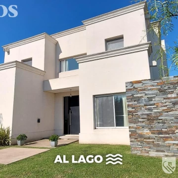 ALQUILER Y/O VENTA  -  APTA CREDITO. 4 DORMITORIOS y SERVICIO.