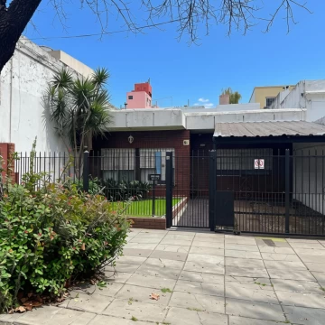 Venta Casa 3 ambientes en Saavedra