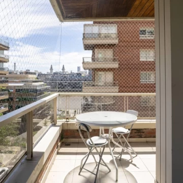 Venta departamento 3 ambientes cochera y amenities. Puerto Madero