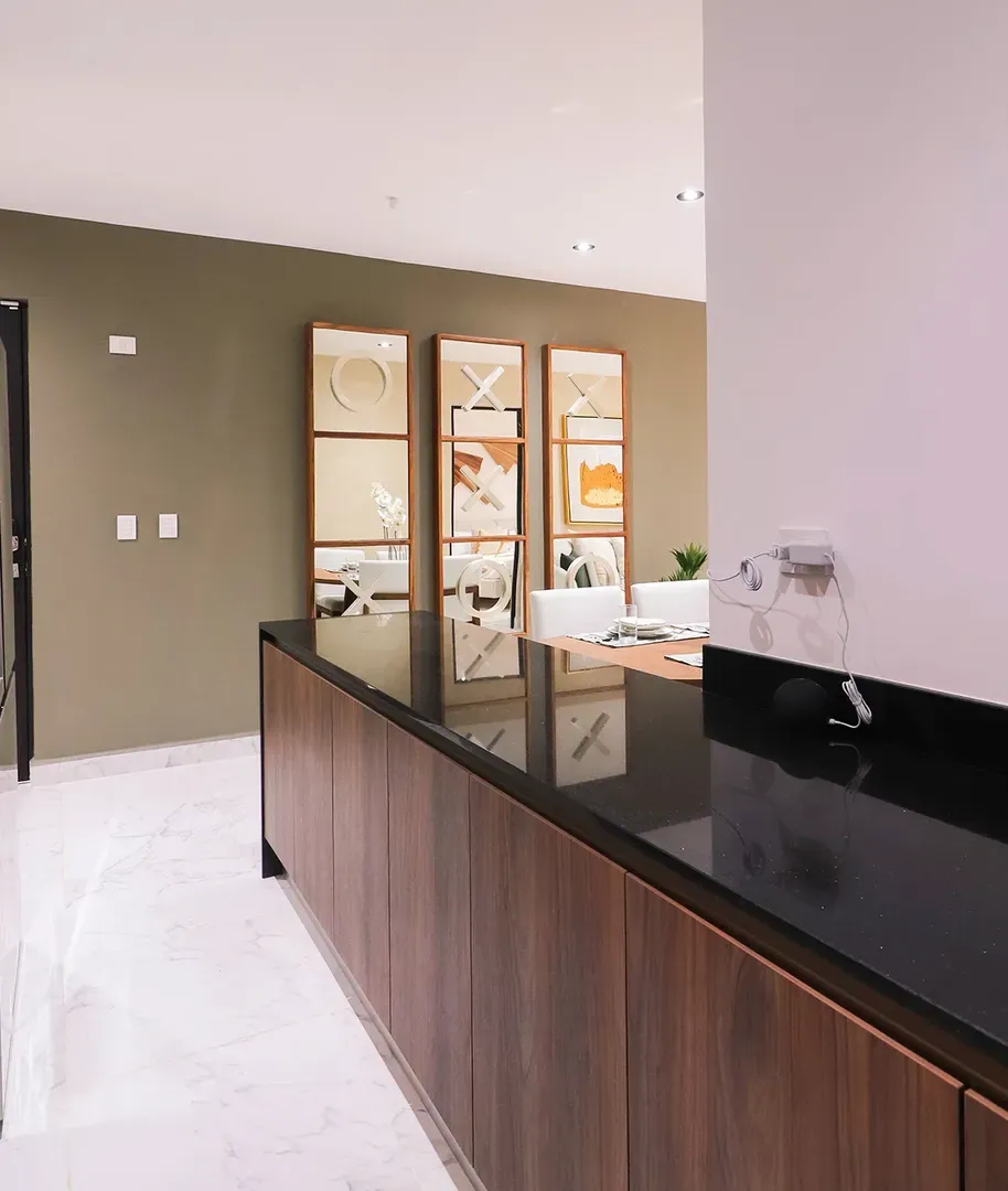 cocina-con-vista-a-la-sala.webp
