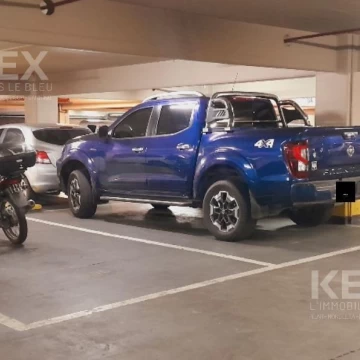 Cochera en Galería Jardín en pleno Microcentro
