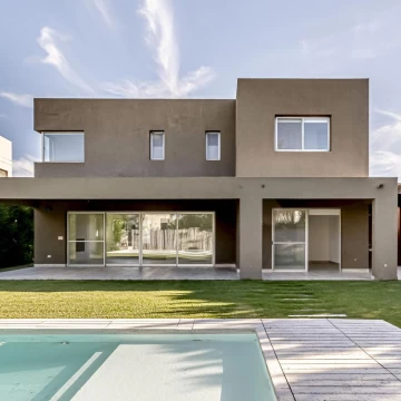 Venta | Casa con 3 dormitorios en lote interno | Barbarita, Troncos del Talar