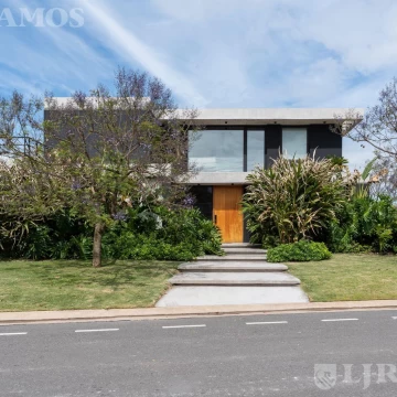 Casa en venta en el Barrio Vistas- Puertos Escobar