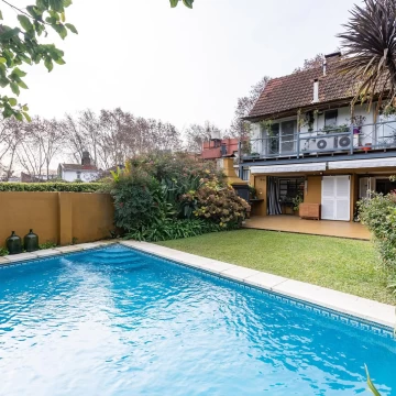 Casa en Venta en San Isidro 4 Dormitorios + Departamento Independiente | Jardín, Pileta y Garage