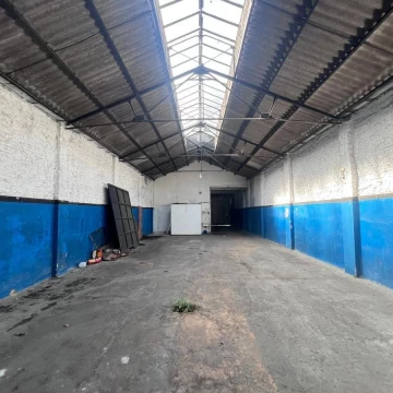 Galpon en Lanús Centro