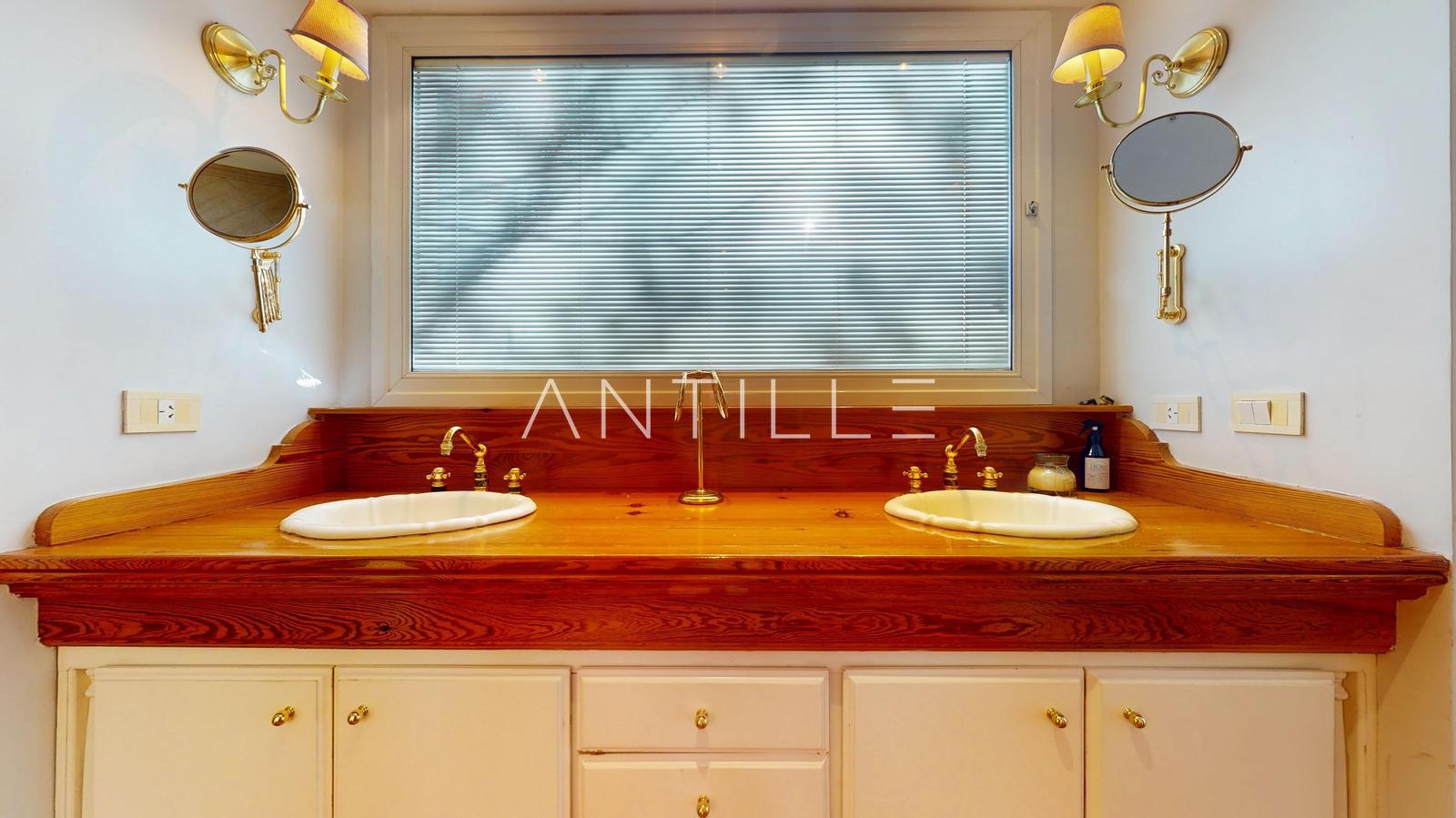 BAÑO CASA EN VENTA EN ABRIL CLUB DE CAMPO, HUDSON