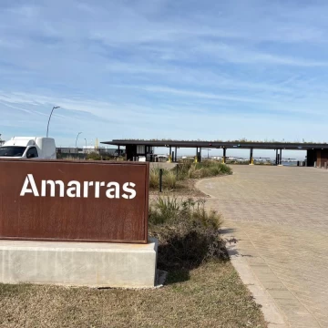VENTA LOTE AL AGUA AMARRAS PUERTOS ESCOBAR 1010m2 FINANCIA/PERMUTA