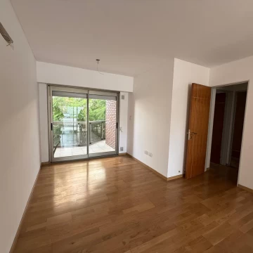 Venta departamento, 2 dormitorios, centro.