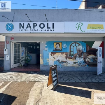 Fondo de comercio y una casa de gran extensión
