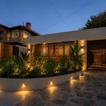  Casa a refaccionar en Escobar centro