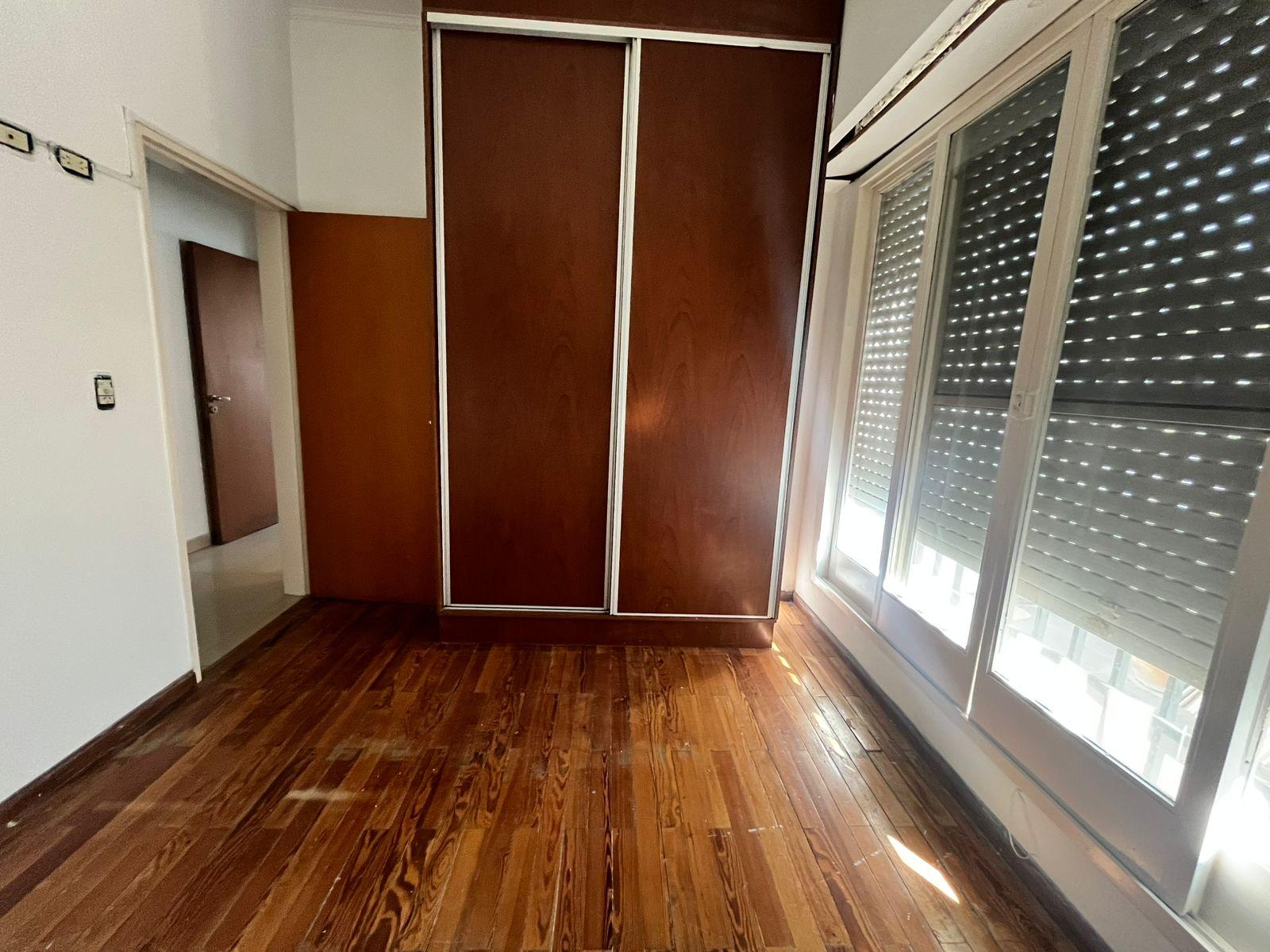 dormitorio 1 con placar