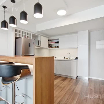 Venta depto 2 ambientes al frente en Villa Urquiza en Torre Evoque, full amenities y apto credito.