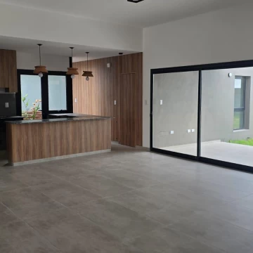 Casa en venta de 3 dormitorios en Distrito Sur
