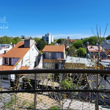Venta Departamento SEMIPISO de 3 Ambientes con COCHERA PROPIA en San Andres