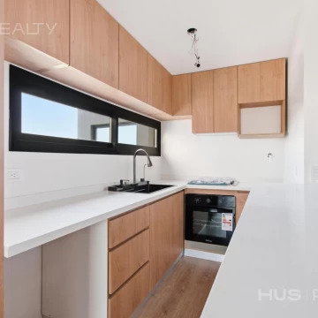 Venta duplex de 3 ambientes a estrenar en Devoto con terraza propia y cochera.