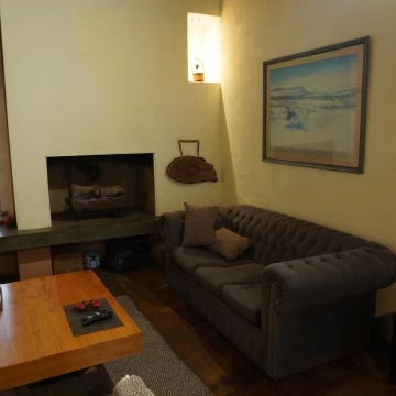 Casa 5 ambientes con cochera en Venta - Saavedra