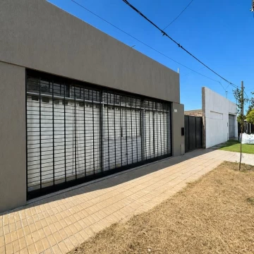 Local Comercial en Alquiler en San Nicolás De Los Arroyos