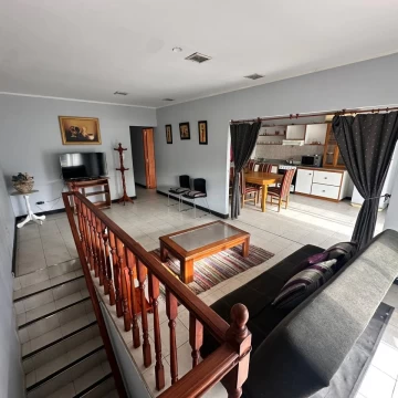 Casa en Alquiler en San Nicolás De Los Arroyos