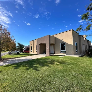 Casa en Venta en San Nicolás De Los Arroyos
