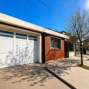 Casa en Venta en San Nicolás De Los Arroyos