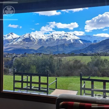 Departamento 3 ambientes en venta en Arelauquen Golf