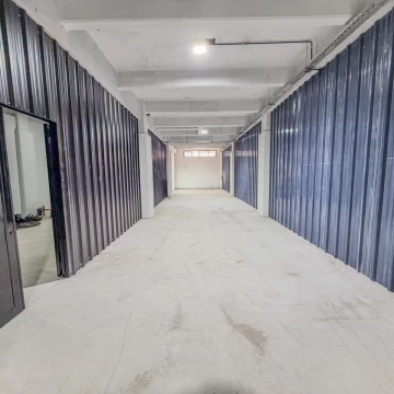 Alquiler- Baulera 100 m2 - Avellaneda - Centro Logistico