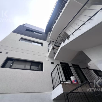 VENTA DEPARTAMENTO MARTINEZ 2 AMBIENTES