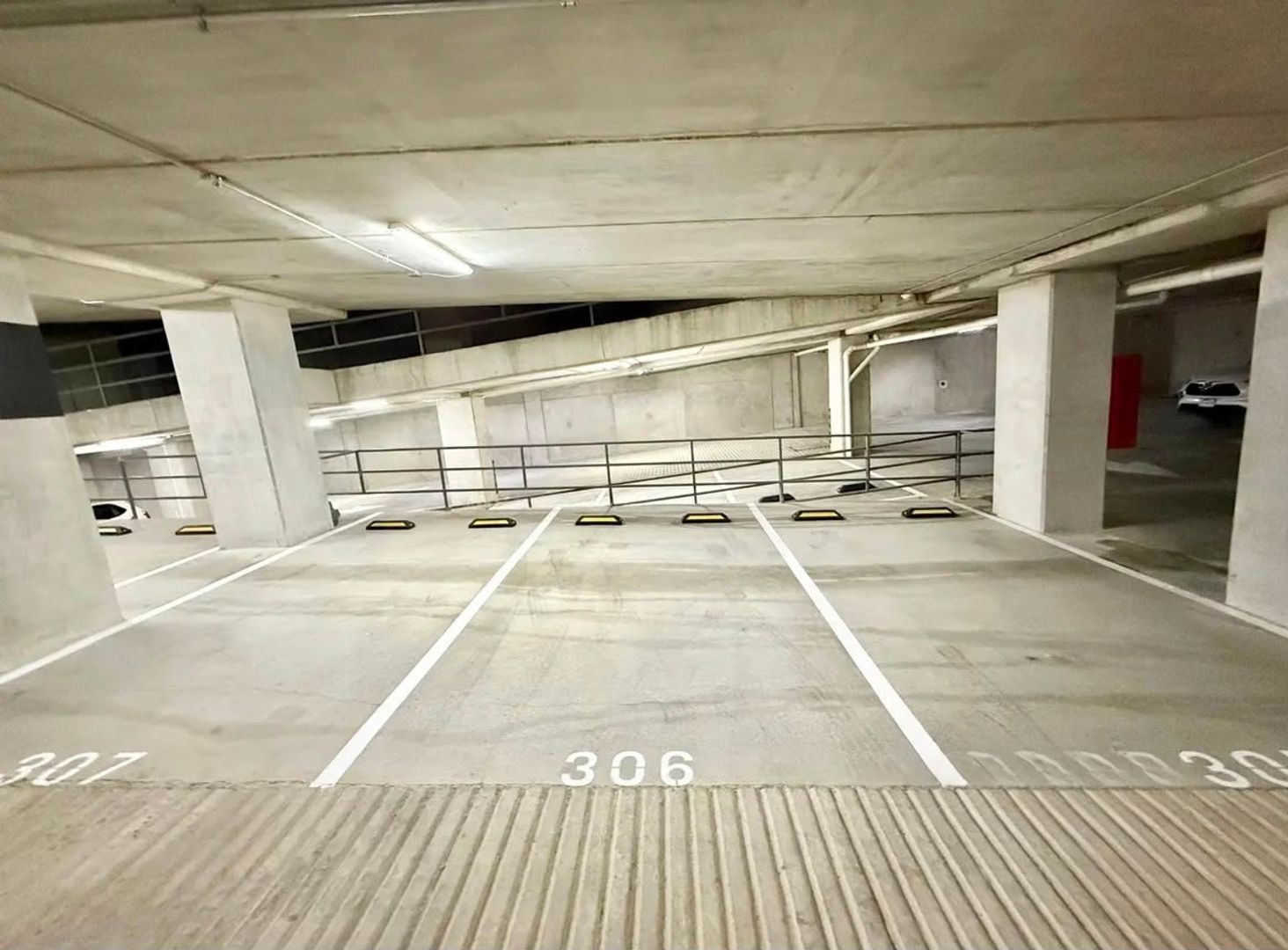 24.jpg