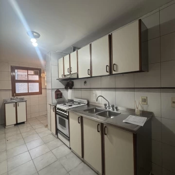 Departamento en Alquiler en Peatonal - Mendoza