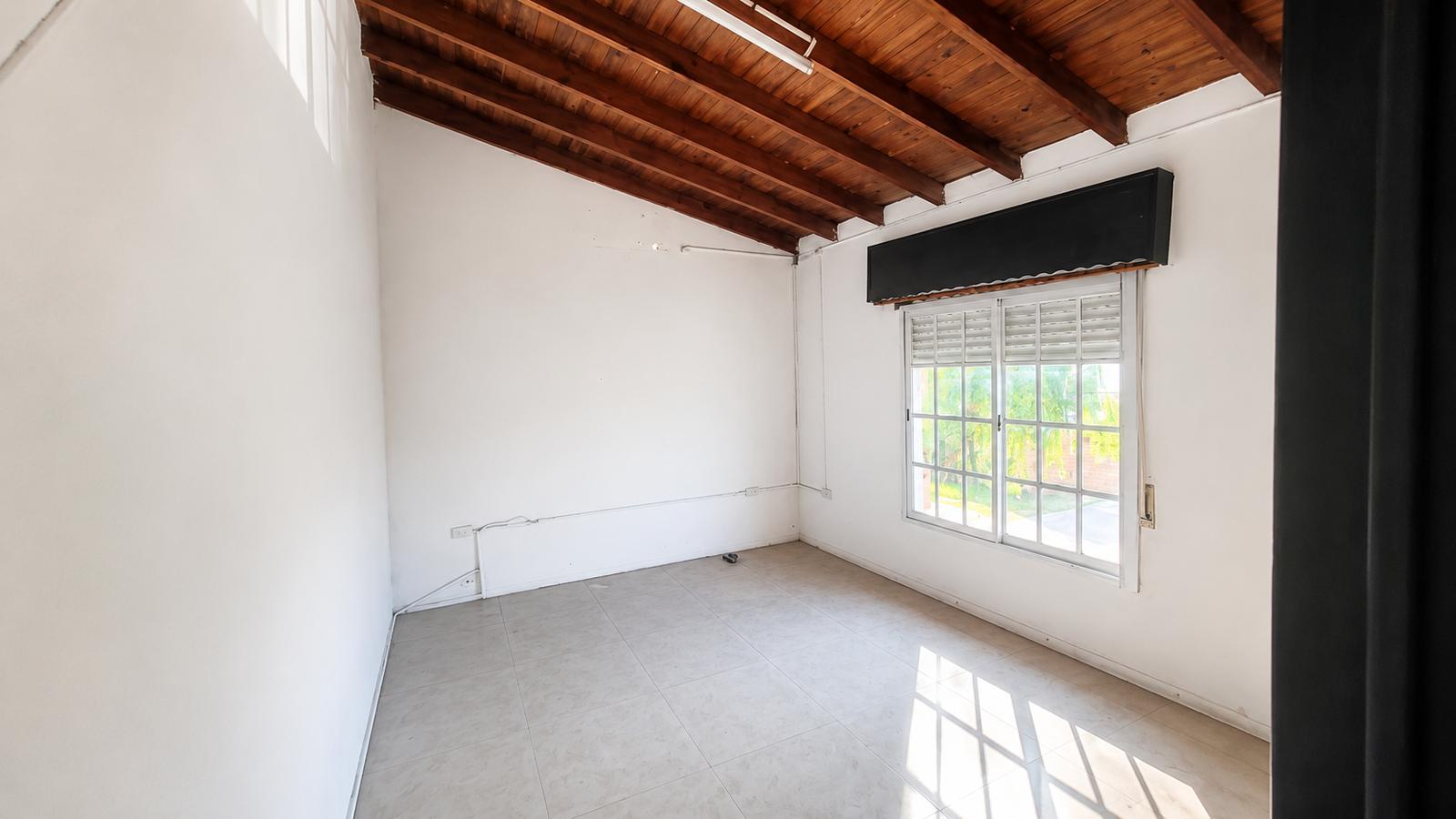 Departamento en primer piso
