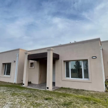 Casa en alquiler en Arroyo Dulce 