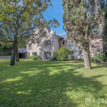 Casa impecable en inmejorable ubicacion