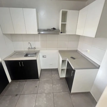 DEPARTAMENTO REMODELADO EN VENTA - CHORRILLOS