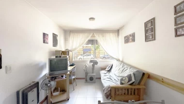 Departamento en venta en Abasto, Rosario 1 dormitorio PB c/ patio 