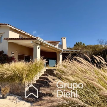 Casa 4 dormitorios con vistas panorámicas EN VENTA en Estancia Q2