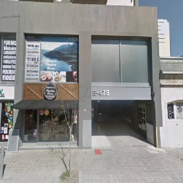 Cochera Alquiler en Estomba 400