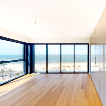 Venta apartamento tres dormitorios con terraza en Malvin