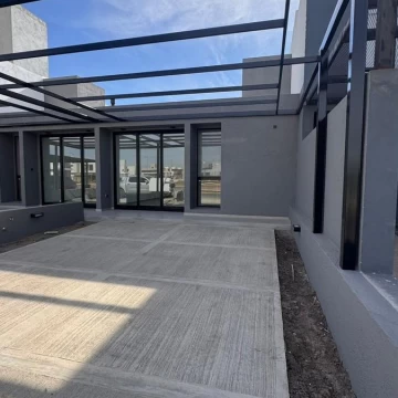 Duplex 2 dorm en Planta Baja en Colinas de Manantiales