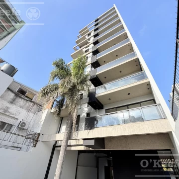 Departamento 2 ambientes c/cochera en Venta, Quilmes Centro, Excelentes terminaciones.