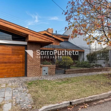 Venta casa 5 ambientes en Ramos Mejia